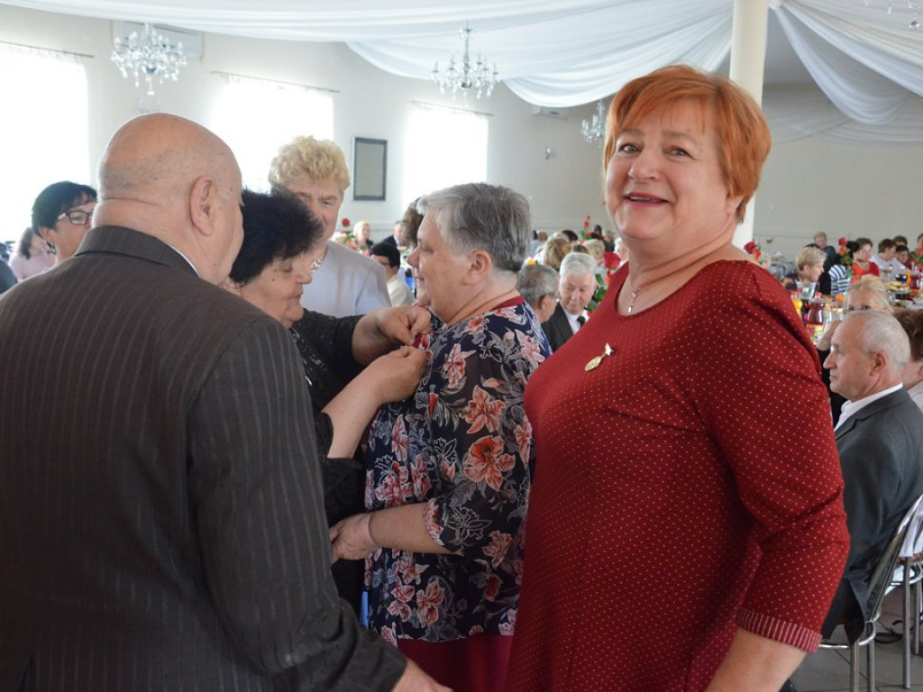 Gminny Dzień Matki w sali OSP w Kompinie