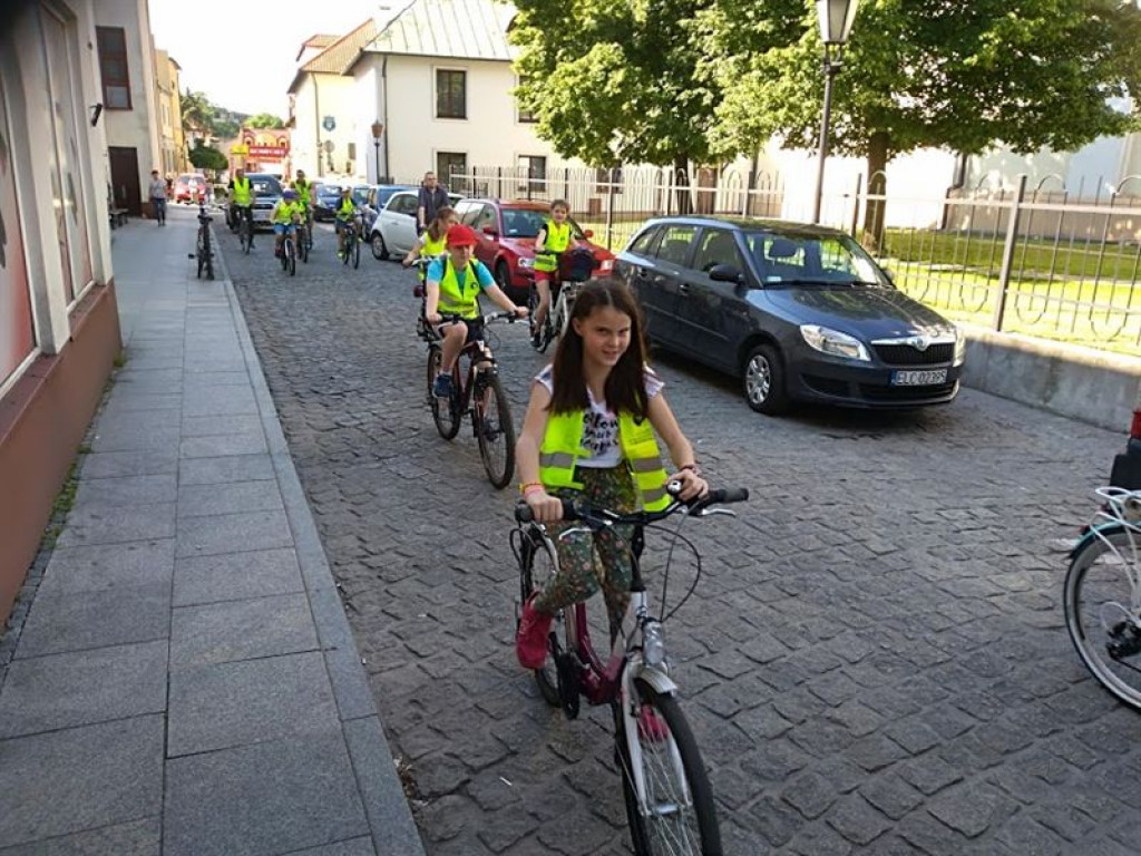 Rowerami do Maurzyc na Święto Szkoły
