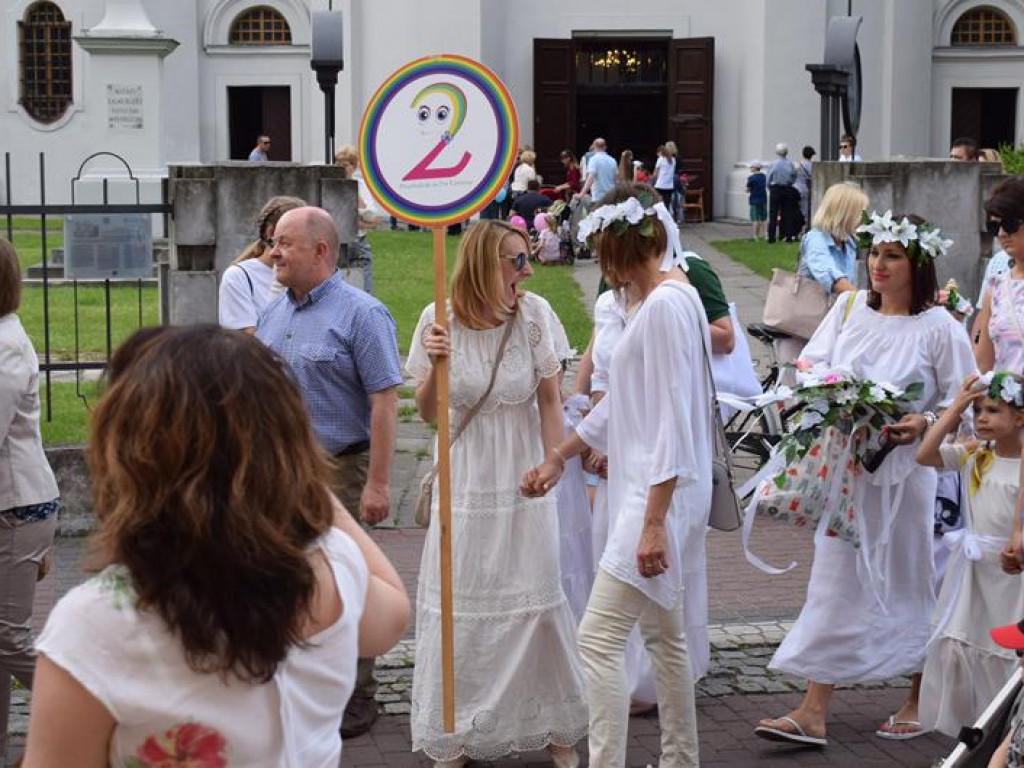 VI Marsz dla Życia i Rodziny oraz Piknik Rodzinny w Łowiczu (foto i video)