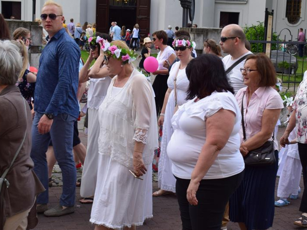 VI Marsz dla Życia i Rodziny oraz Piknik Rodzinny w Łowiczu (foto i video)