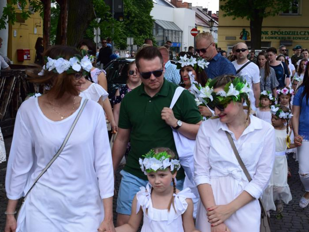 VI Marsz dla Życia i Rodziny oraz Piknik Rodzinny w Łowiczu (foto i video)