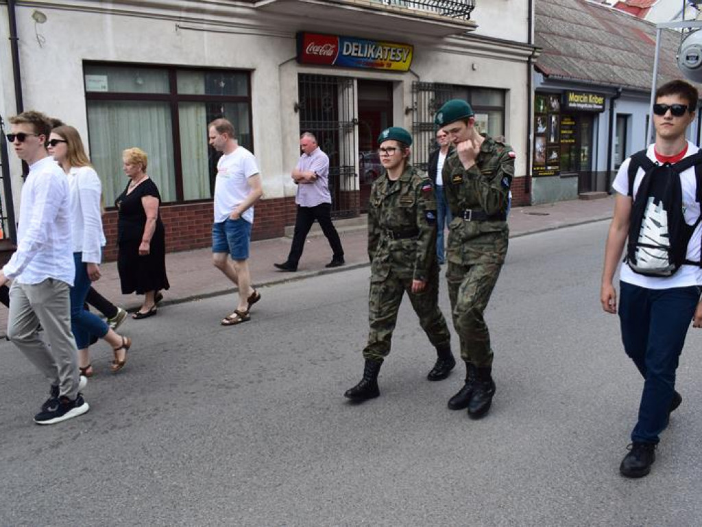 VI Marsz dla Życia i Rodziny oraz Piknik Rodzinny w Łowiczu (foto i video)