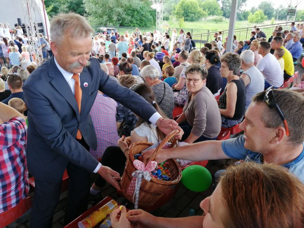 VI Marsz dla Życia i Rodziny oraz Piknik Rodzinny w Łowiczu (foto i video)