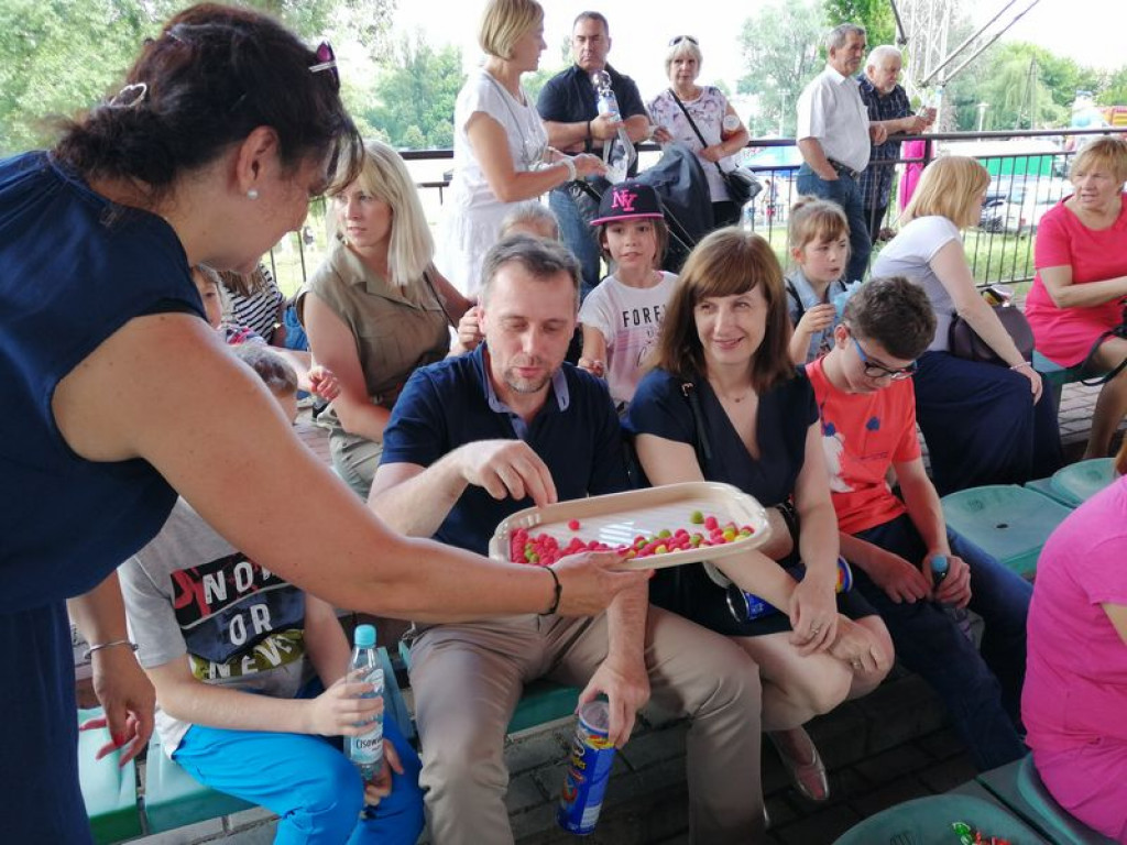 VI Marsz dla Życia i Rodziny oraz Piknik Rodzinny w Łowiczu (foto i video)