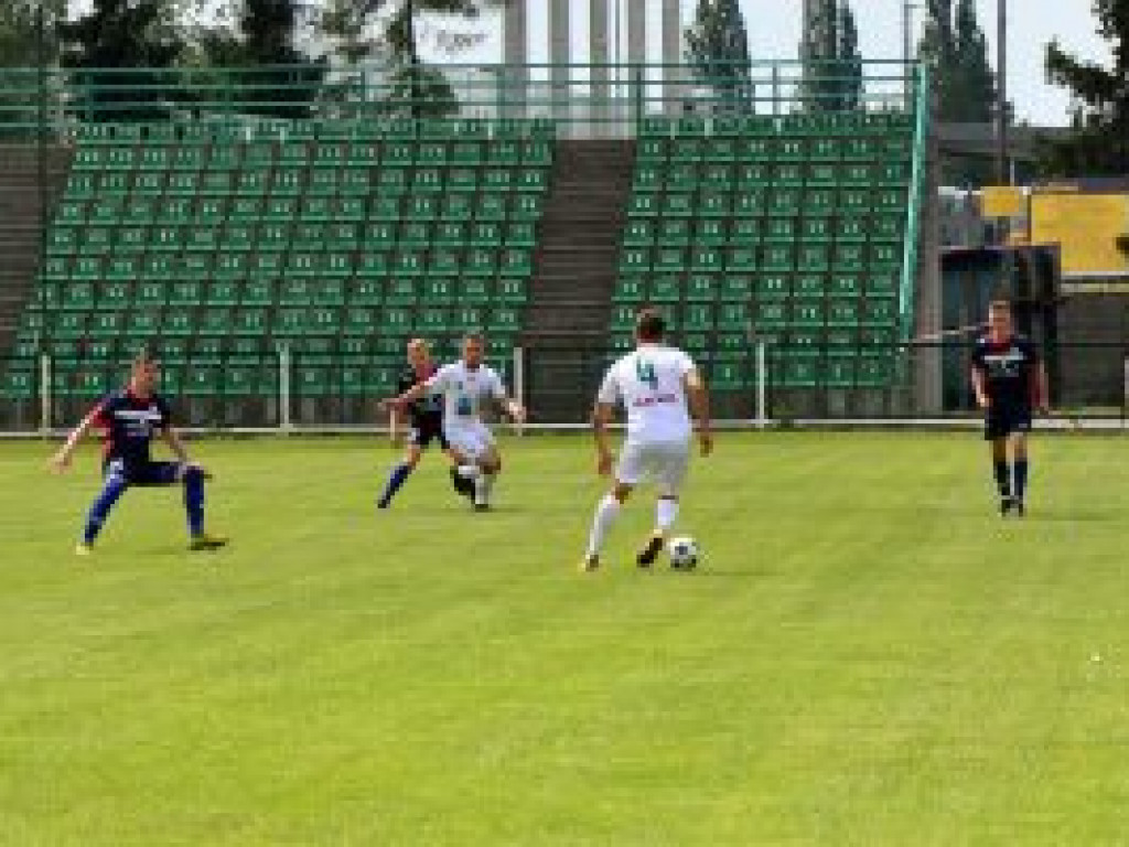 Pelikan wygrał z Sokołem