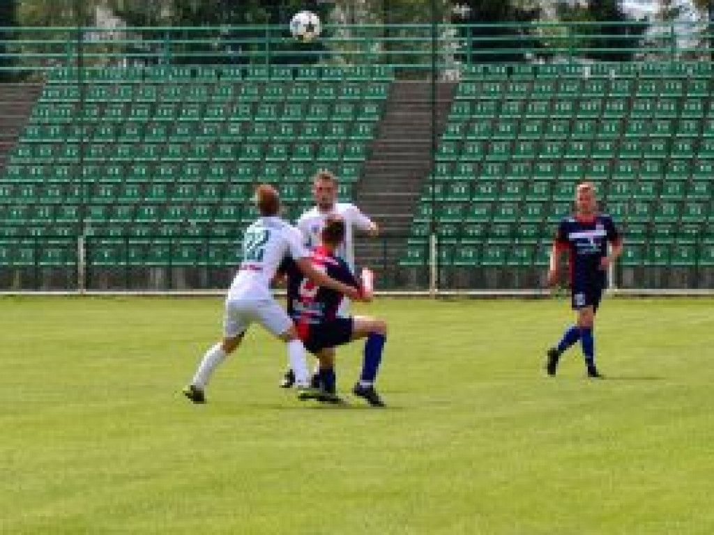 Pelikan wygrał z Sokołem