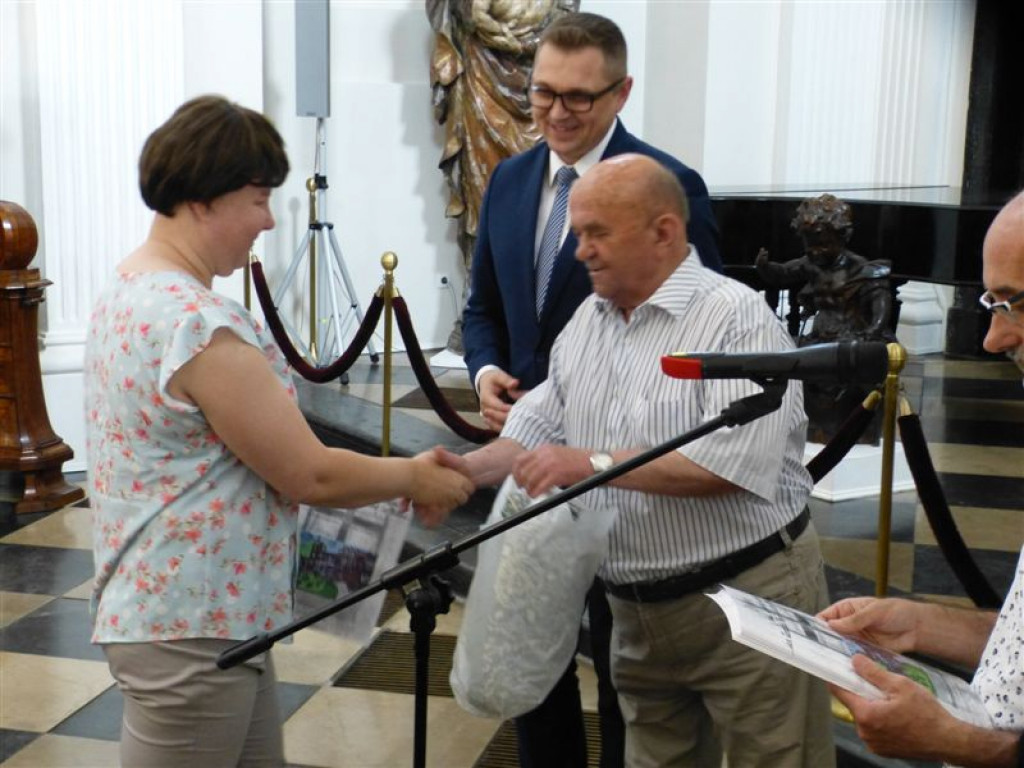 Poplenerowa wystawa w łowickim muzeum
