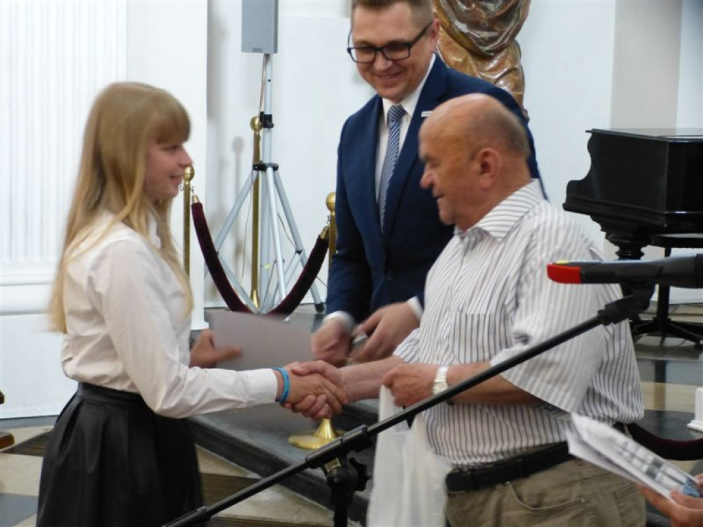 Poplenerowa wystawa w łowickim muzeum