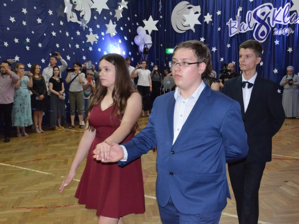 Bal ósmych klas z SP1