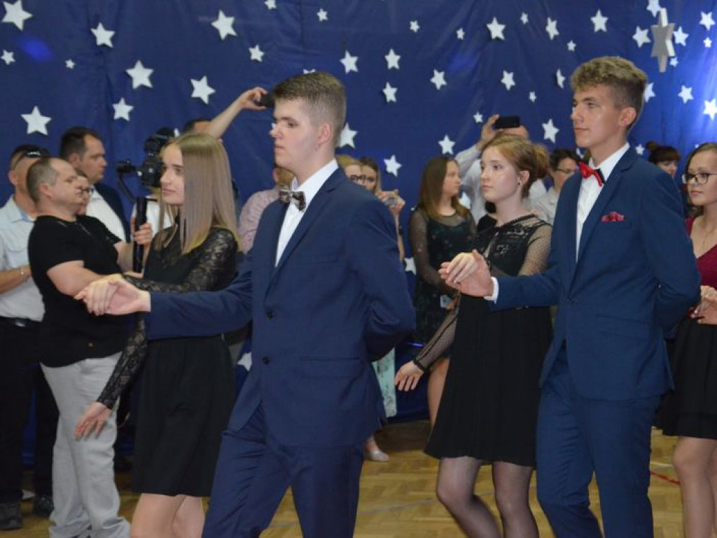 Bal ósmych klas z SP1