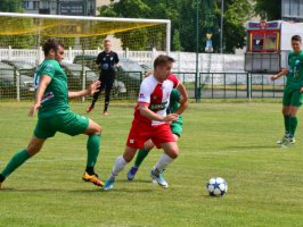 Trzecie z rzędu zwycięstwo Pelikana