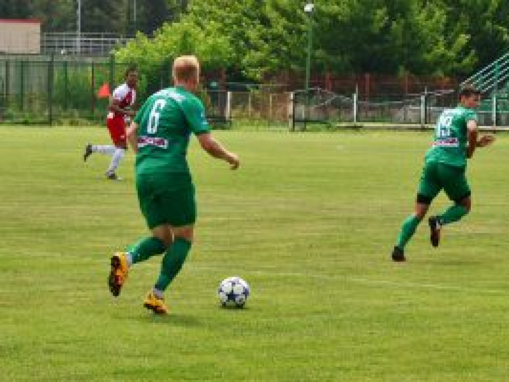 Trzecie z rzędu zwycięstwo Pelikana