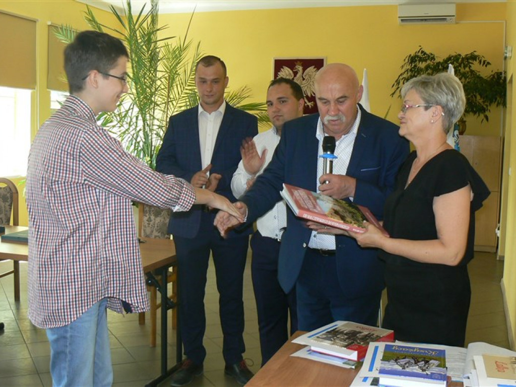 Gmina Głowno: nagrody za sukcesy w nauce, sztuce i sporcie