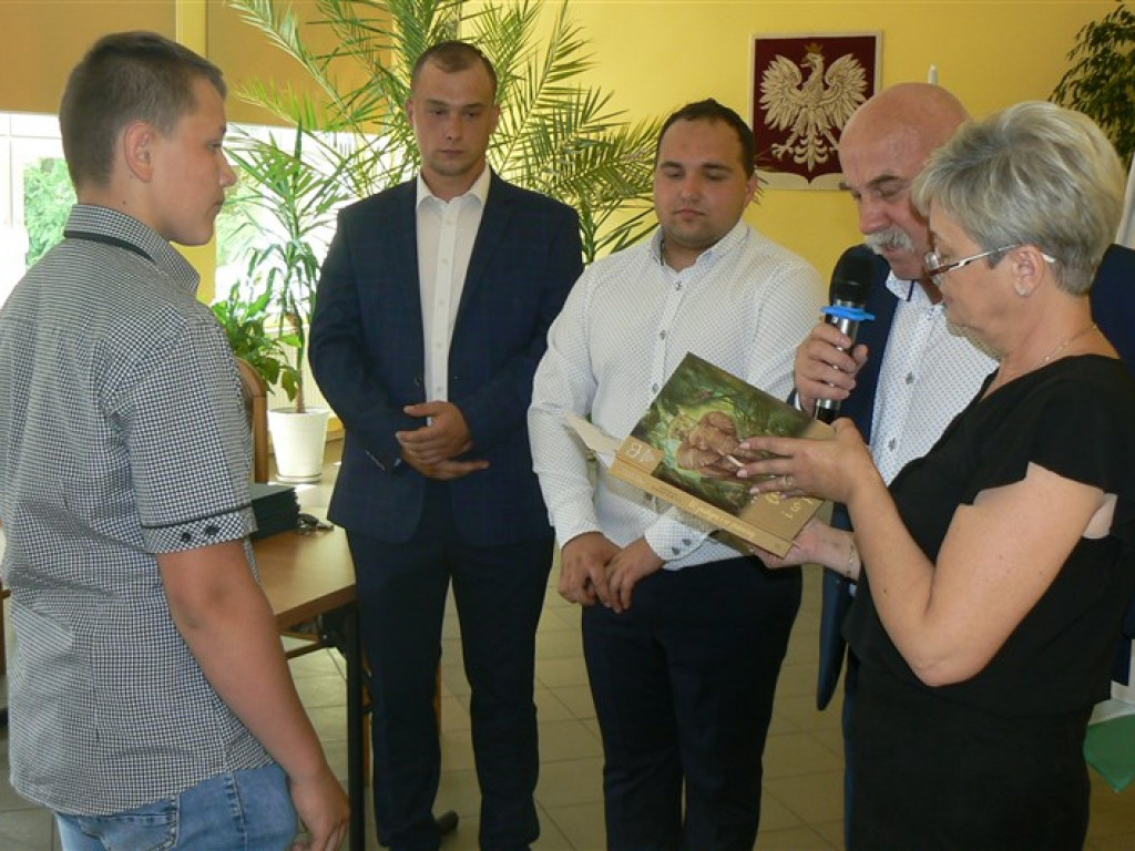 Gmina Głowno: nagrody za sukcesy w nauce, sztuce i sporcie