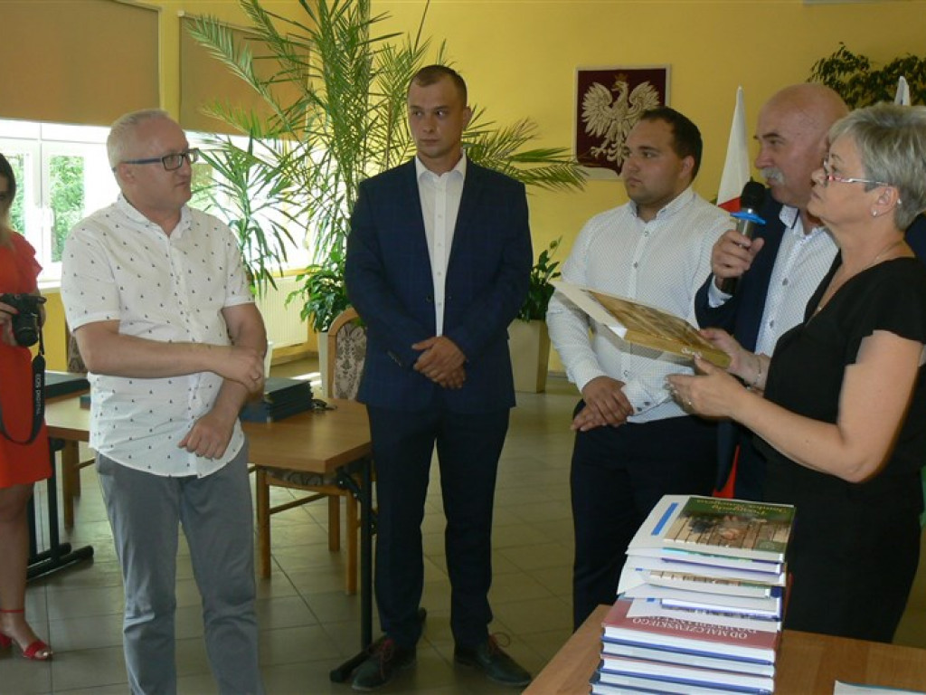 Gmina Głowno: nagrody za sukcesy w nauce, sztuce i sporcie