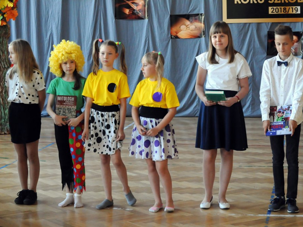 Wreszcie wakacje! Zakończenia roku w łowickich szkołach
