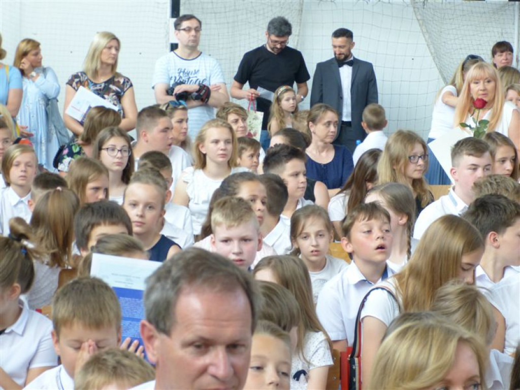Wreszcie wakacje! Zakończenia roku w łowickich szkołach