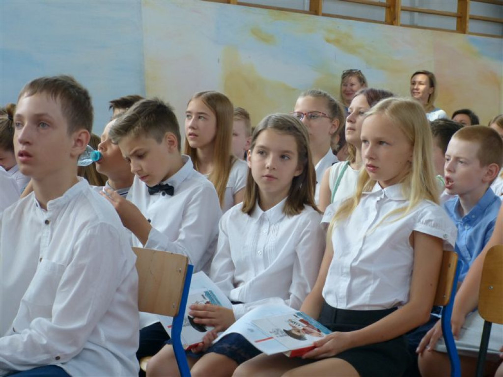 Wreszcie wakacje! Zakończenia roku w łowickich szkołach