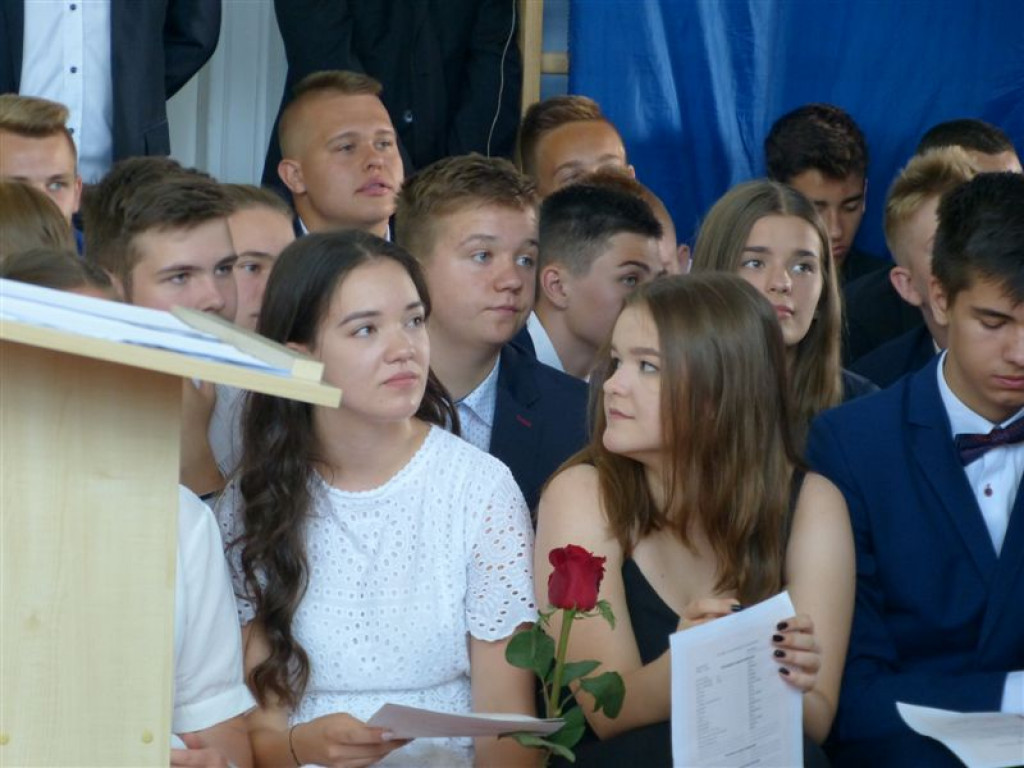 Wreszcie wakacje! Zakończenia roku w łowickich szkołach