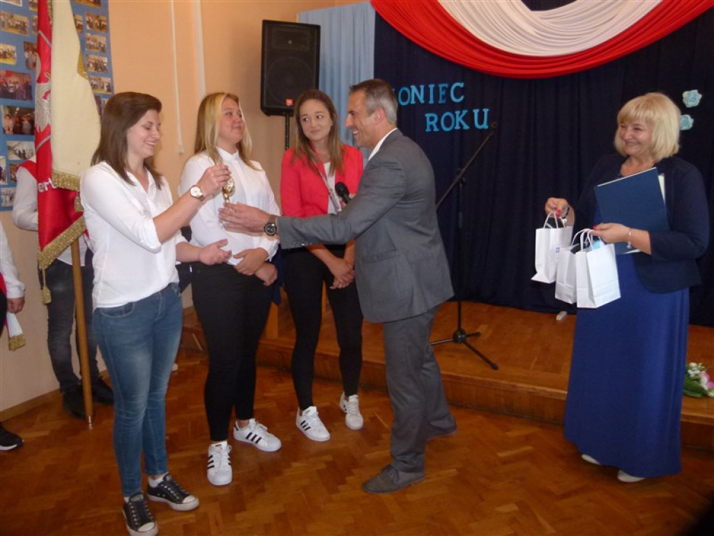 Głowno: zakończenie roku w ZS nr 1
