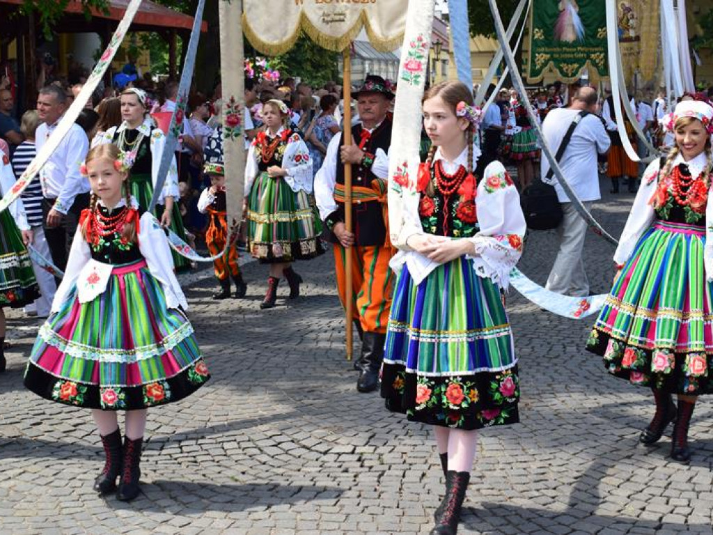 Procesja Bożego Ciała przeszła ulicami Łowicza
