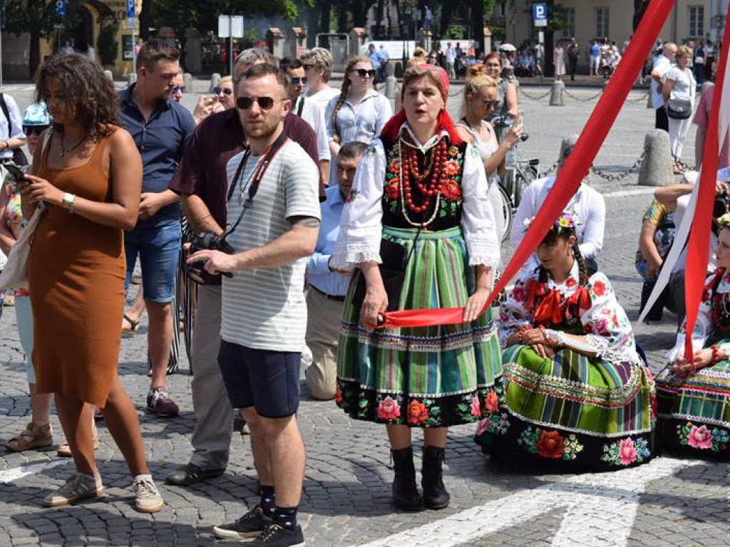 Procesja Bożego Ciała przeszła ulicami Łowicza