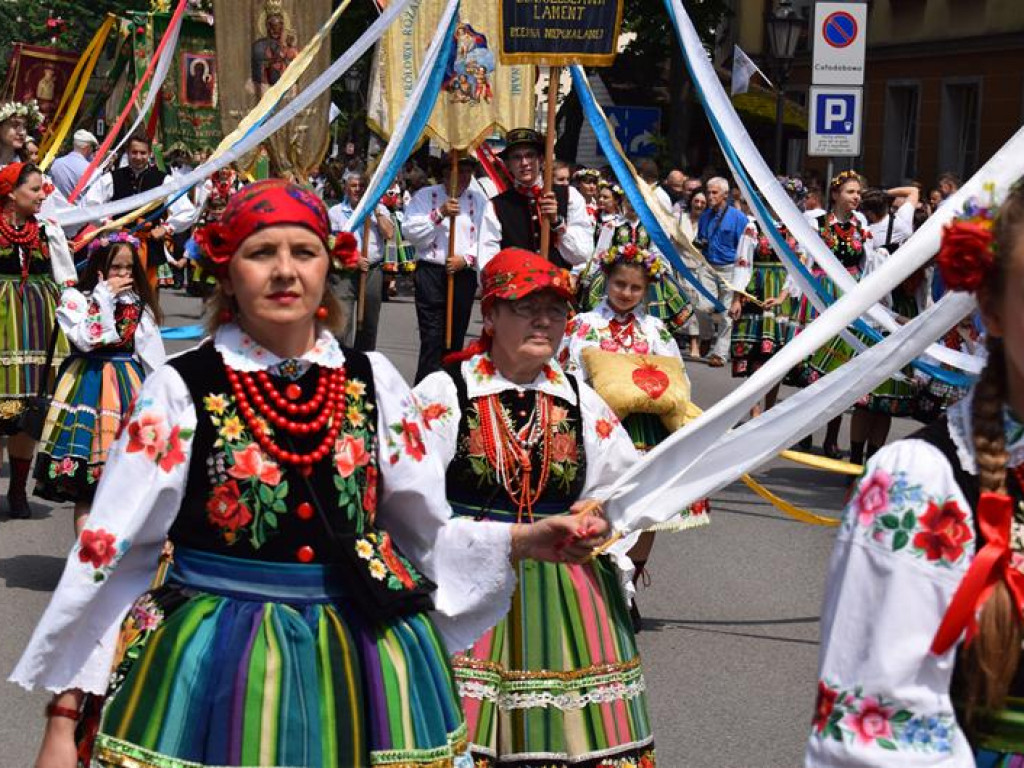 Procesja Bożego Ciała przeszła ulicami Łowicza