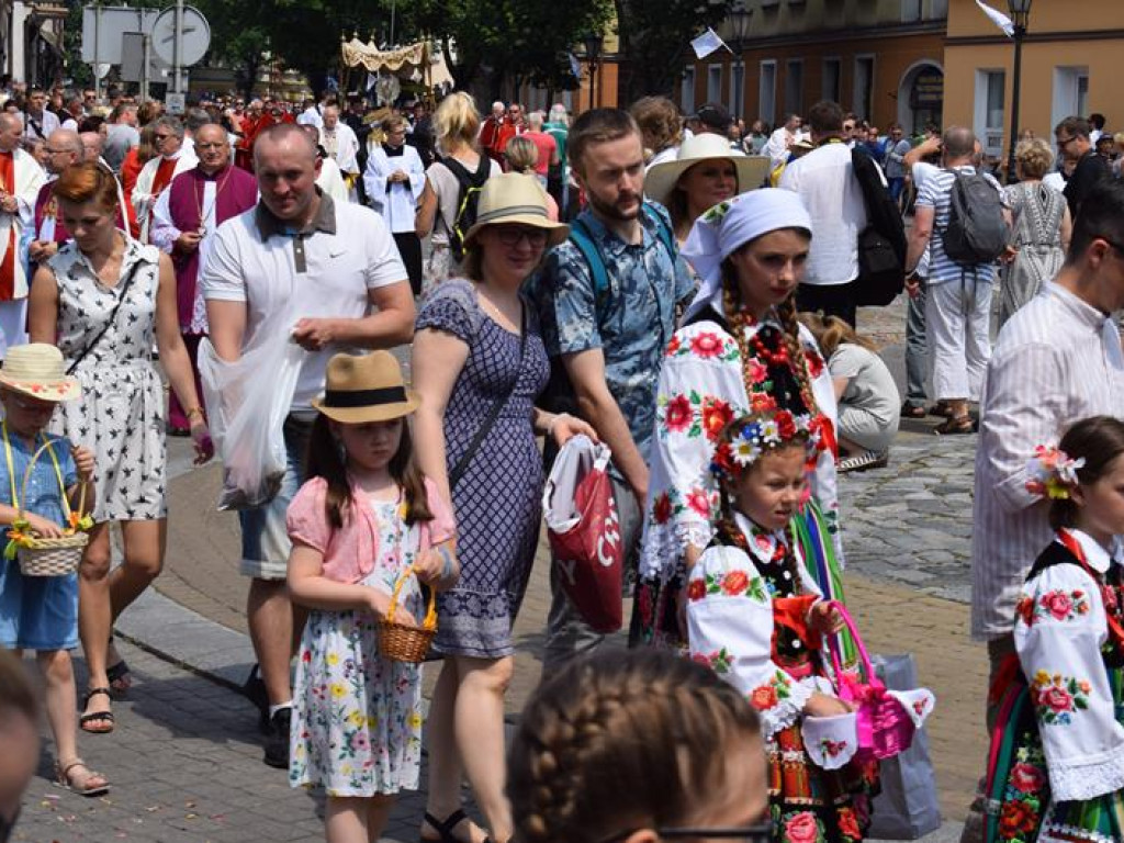Procesja Bożego Ciała przeszła ulicami Łowicza