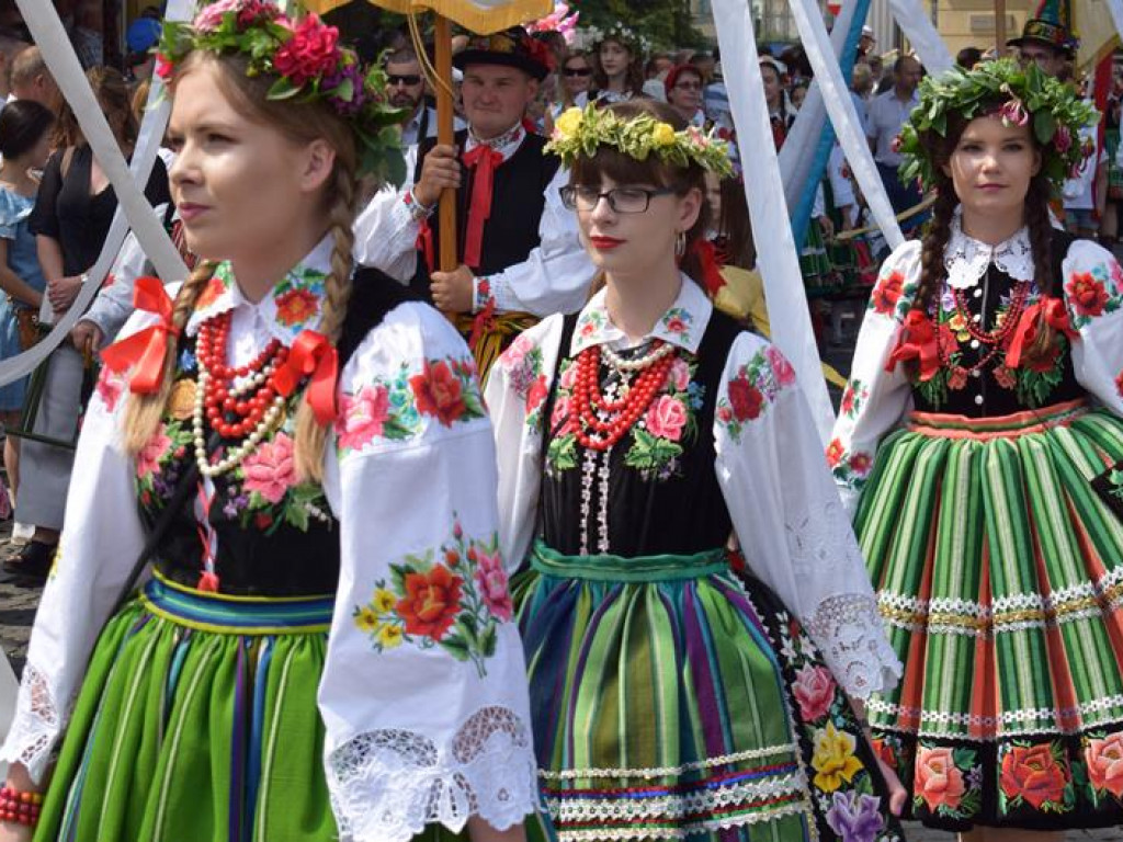 Procesja Bożego Ciała przeszła ulicami Łowicza