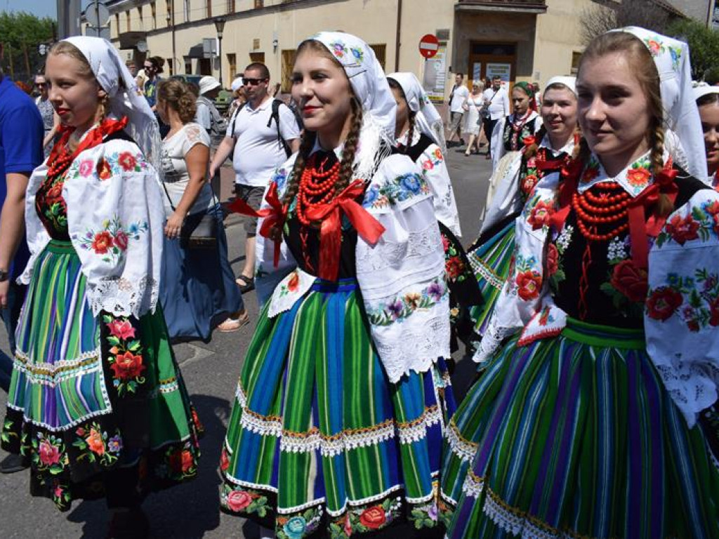 Boże Ciało w Łowiczu - na ludowo i rozrywkowo