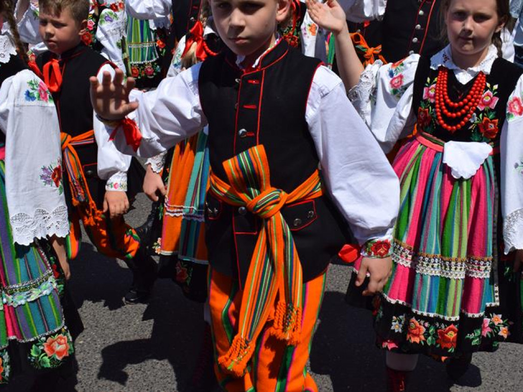 Boże Ciało w Łowiczu - na ludowo i rozrywkowo