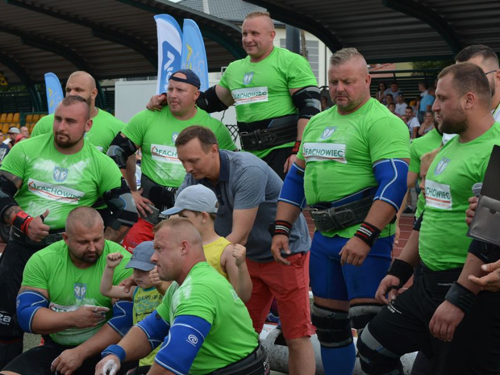 Strongmani rywalizowali na stadionie OSiR