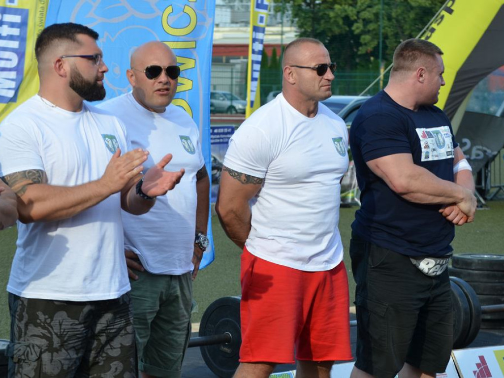 Strongmani rywalizowali na stadionie OSiR