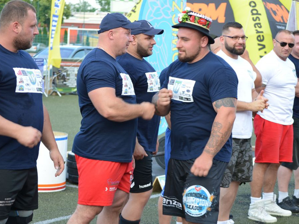 Strongmani rywalizowali na stadionie OSiR