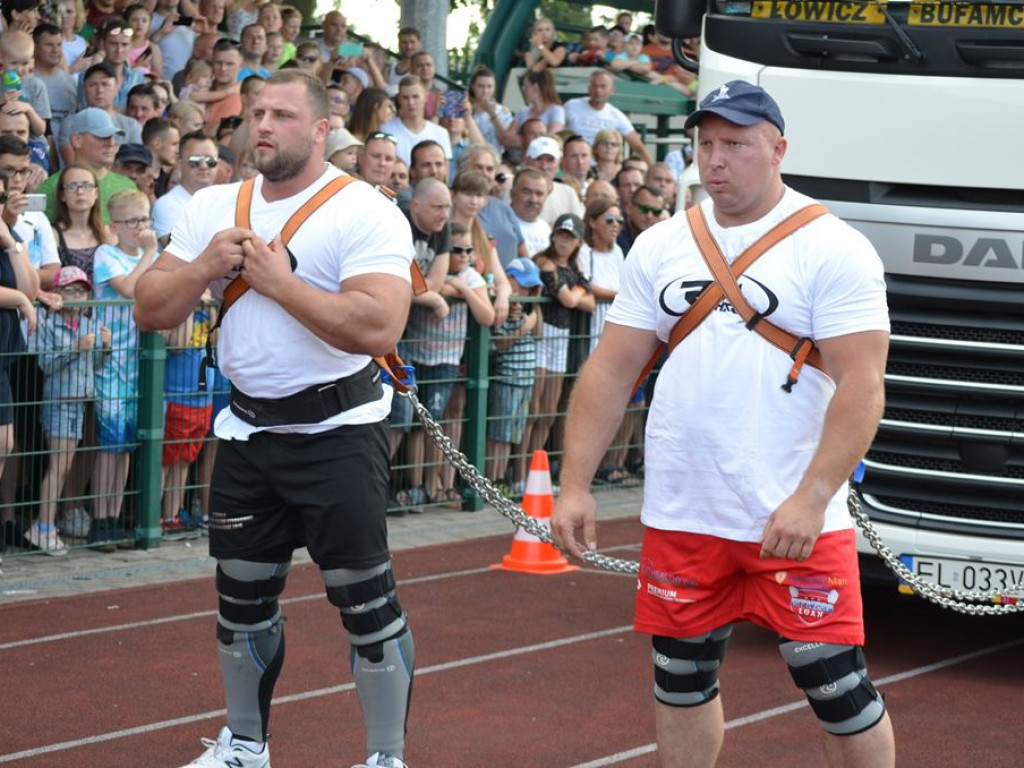 Strongmani rywalizowali na stadionie OSiR