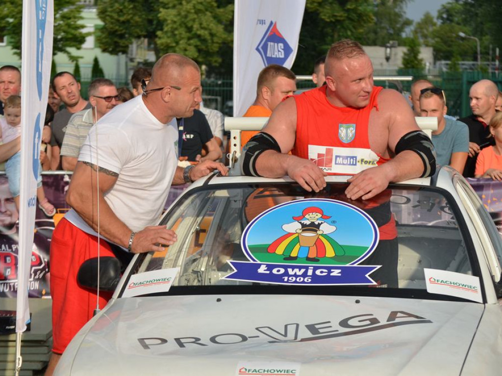 Strongmani rywalizowali na stadionie OSiR