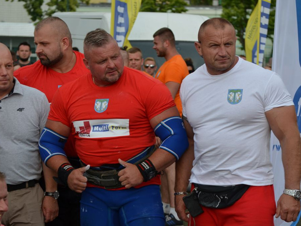 Strongmani rywalizowali na stadionie OSiR