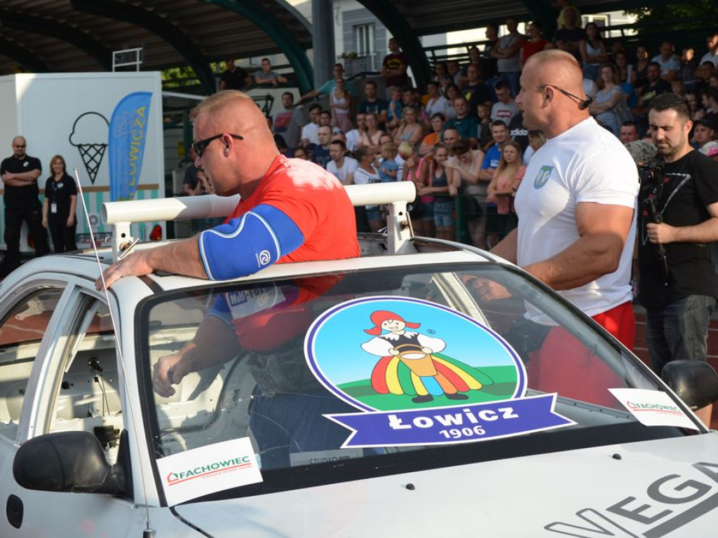 Strongmani rywalizowali na stadionie OSiR