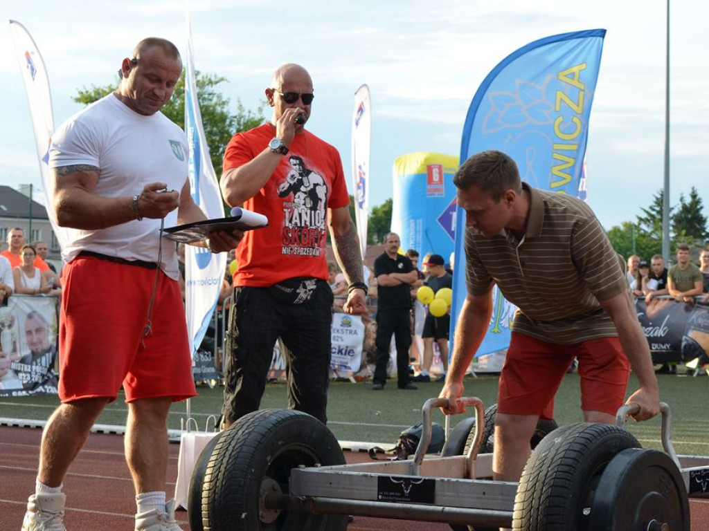 Strongmani rywalizowali na stadionie OSiR