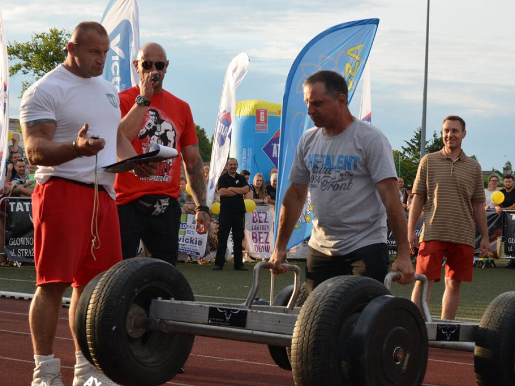 Strongmani rywalizowali na stadionie OSiR