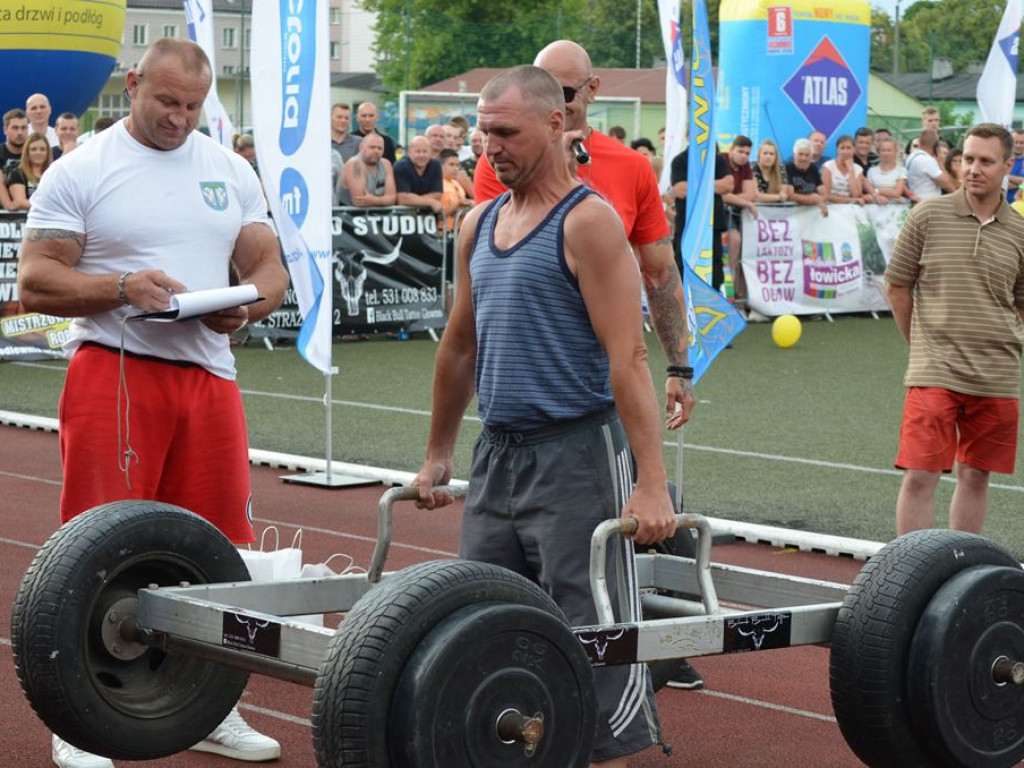 Strongmani rywalizowali na stadionie OSiR