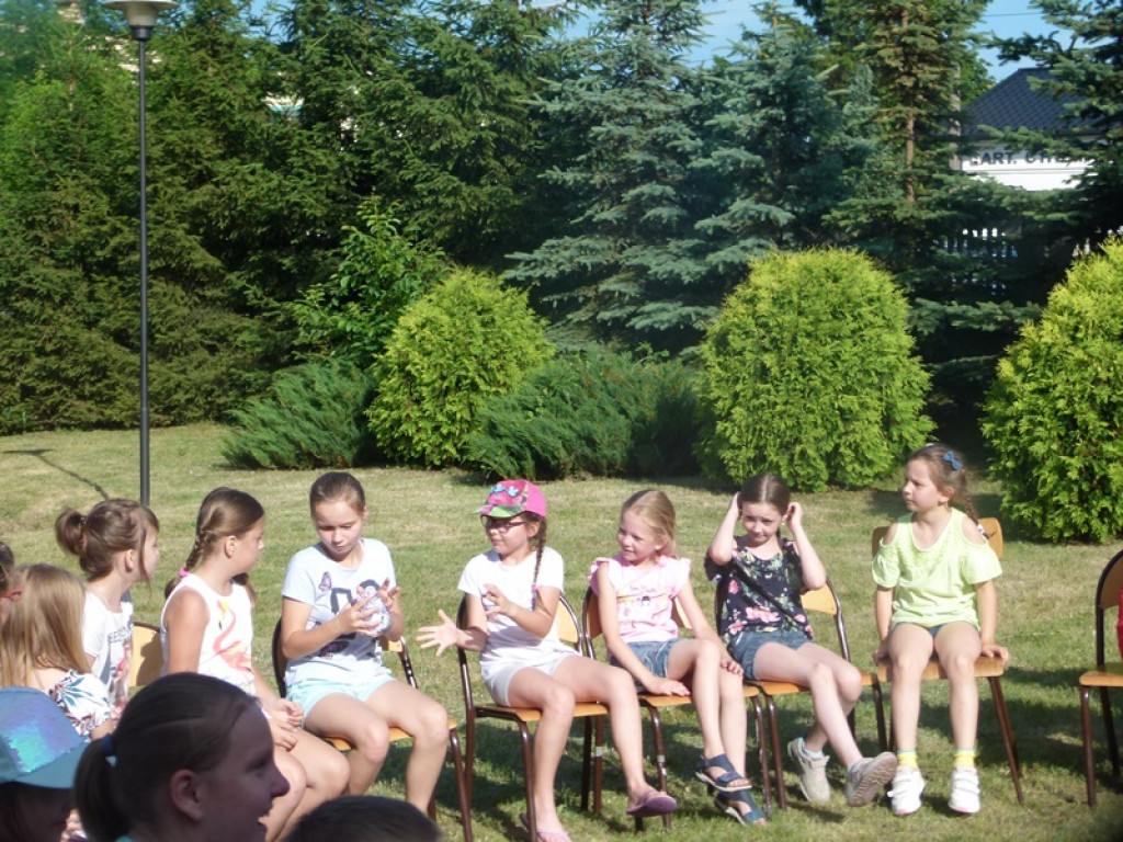 Trwa Piknik Rodzinny w Dmosinie