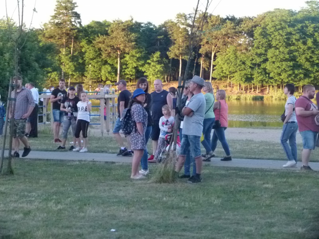 Trwa Noc Świętojańska w Strykowie
