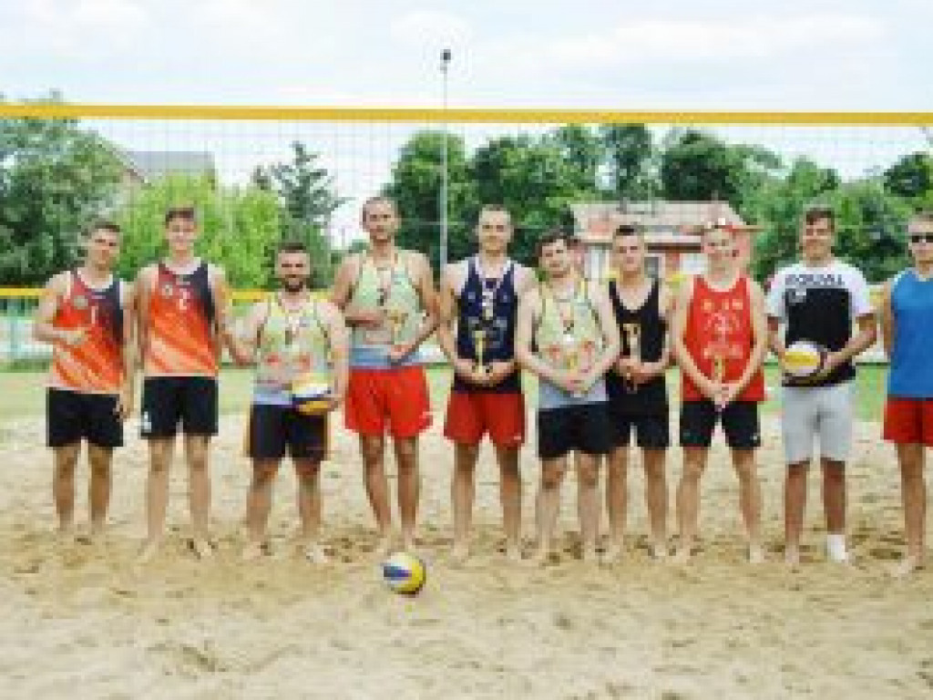 Rozpoczął się sezon rozgrywek piłki plażowej
