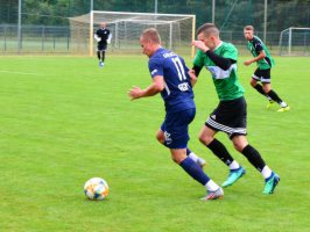 Pierwszy sprawdzian Pelikana na minusie