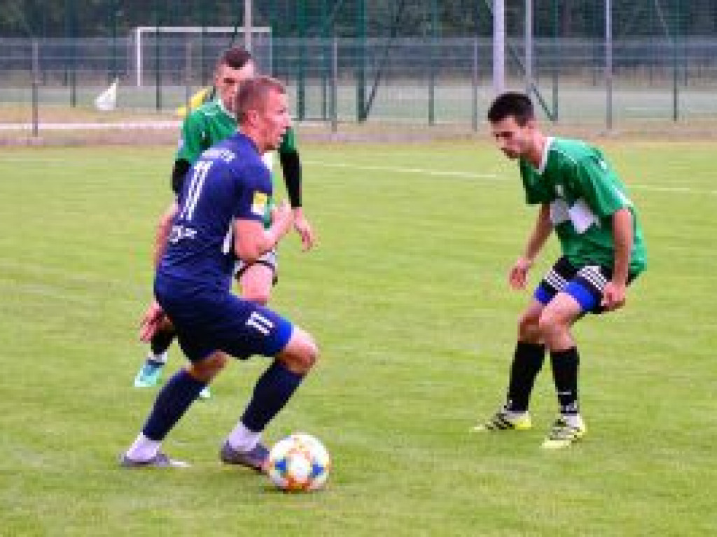 Pierwszy sprawdzian Pelikana na minusie