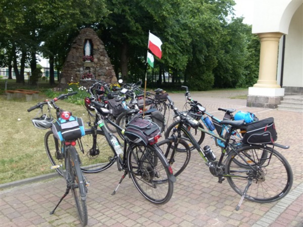 IX Chełmska Pielgrzymka Rowerowa zatrzymała się w Strykowie