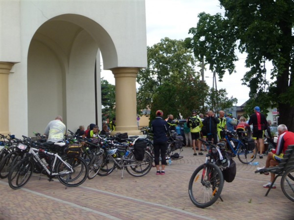 IX Chełmska Pielgrzymka Rowerowa zatrzymała się w Strykowie