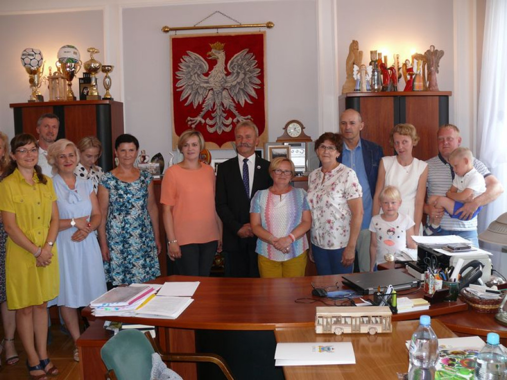 Burmistrz rozdał nagrody w konkursie Zielone Miasto