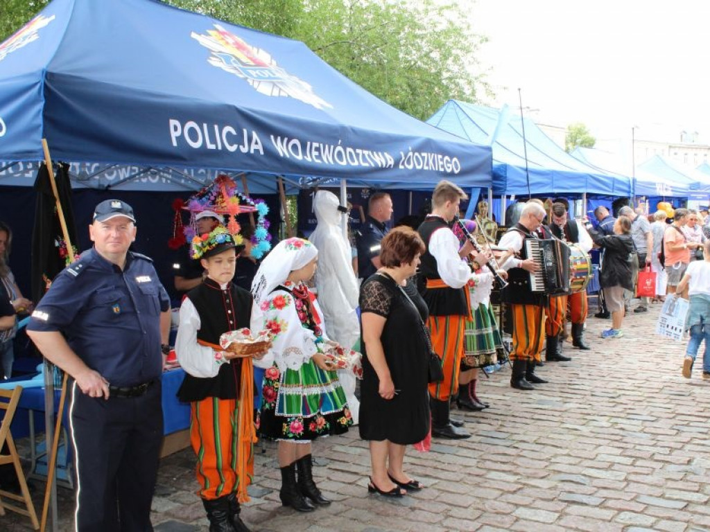 Obchody Święta Policji w Warszawie z łowickim akcentem